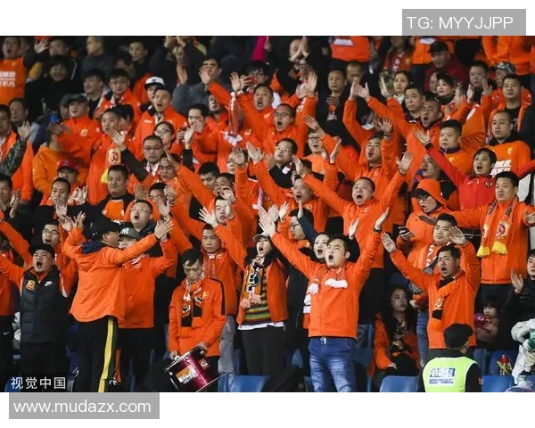 武汉足球队意识争议引发热议球迷与专家观点碰撞激烈